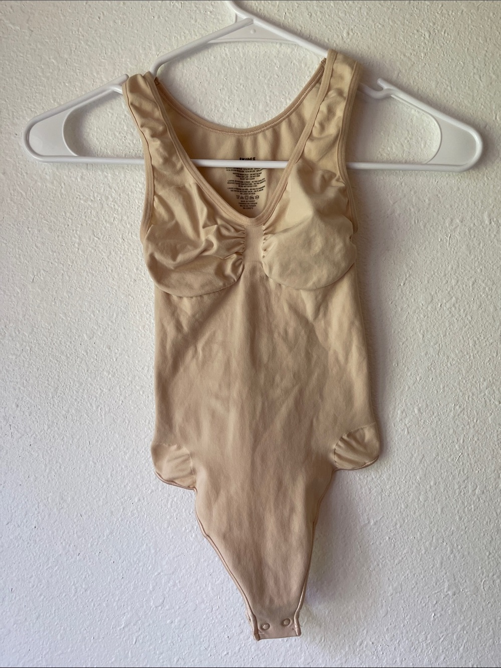 SKIMS Beige/Tan Women's Scoop Neck Bodysuit